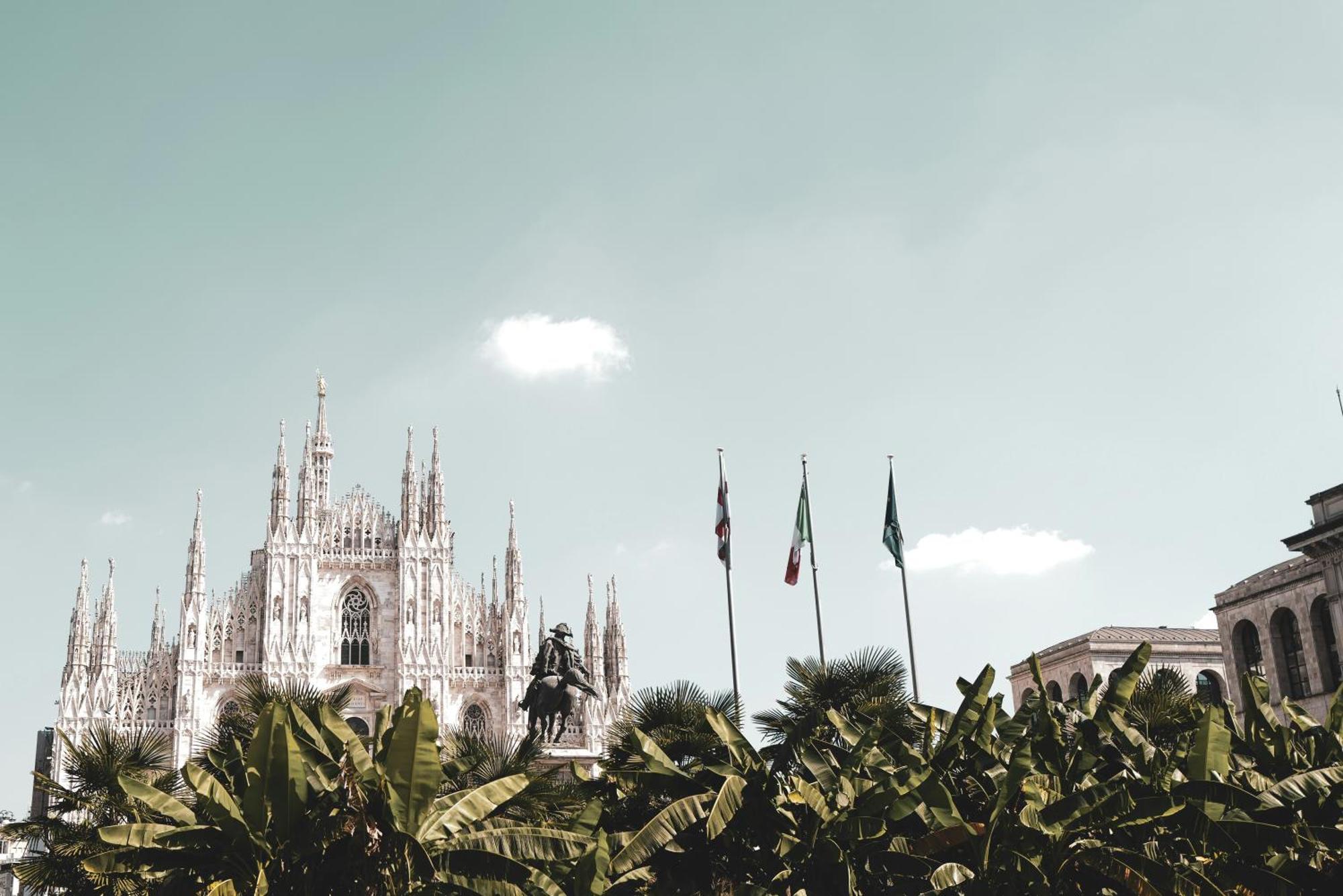 Lumiere Apartment Milan Bagian luar foto